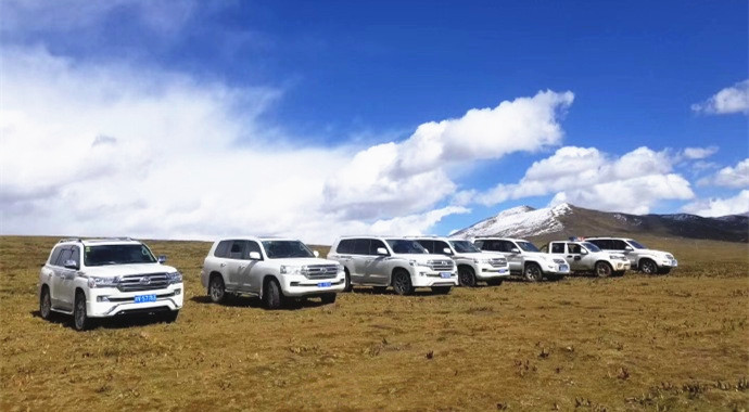 成都帶司機(jī)租車費(fèi)用是多少