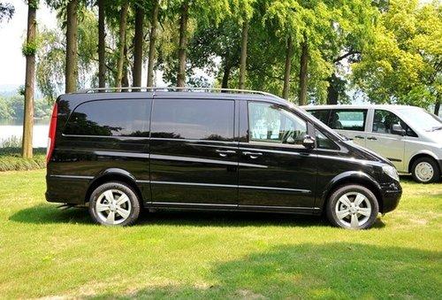 成都哪有租車帶司機(jī)的公司？